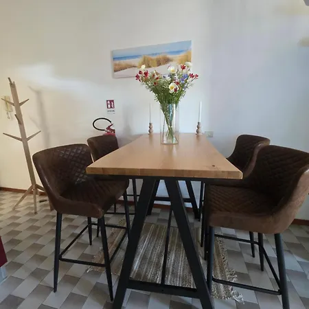 Quattro Olive- Via Della Meridiana 68