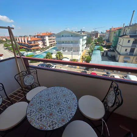 Apartman Quattro Olive- Via Della Meridiana 68 *